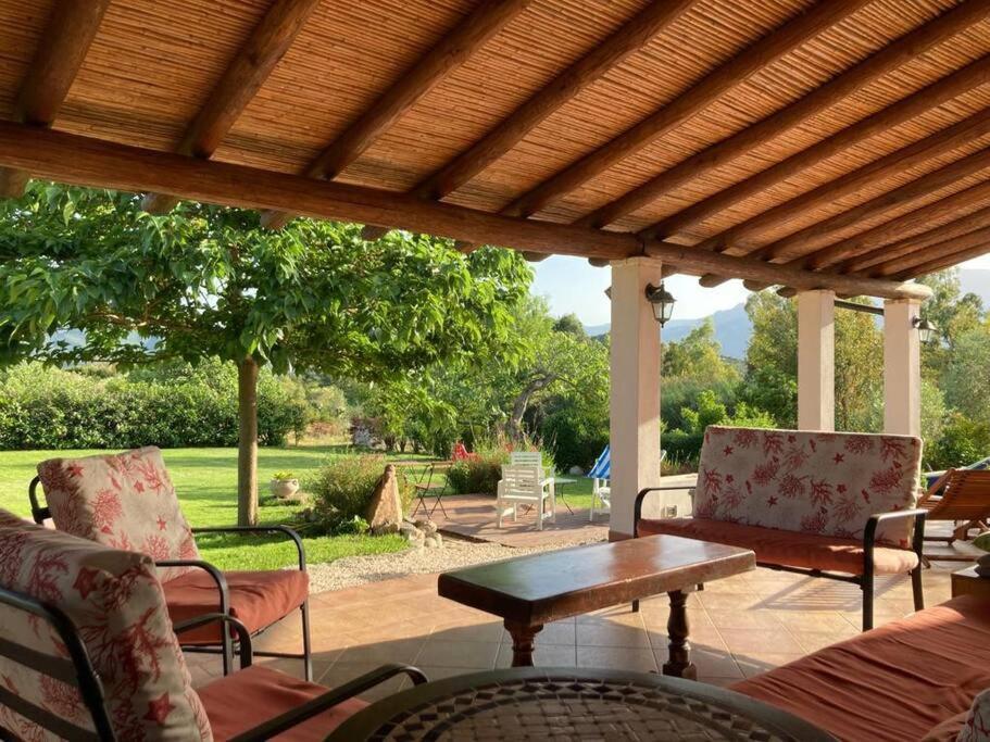 Countryside Villa In Sardinia Triei Buitenkant foto