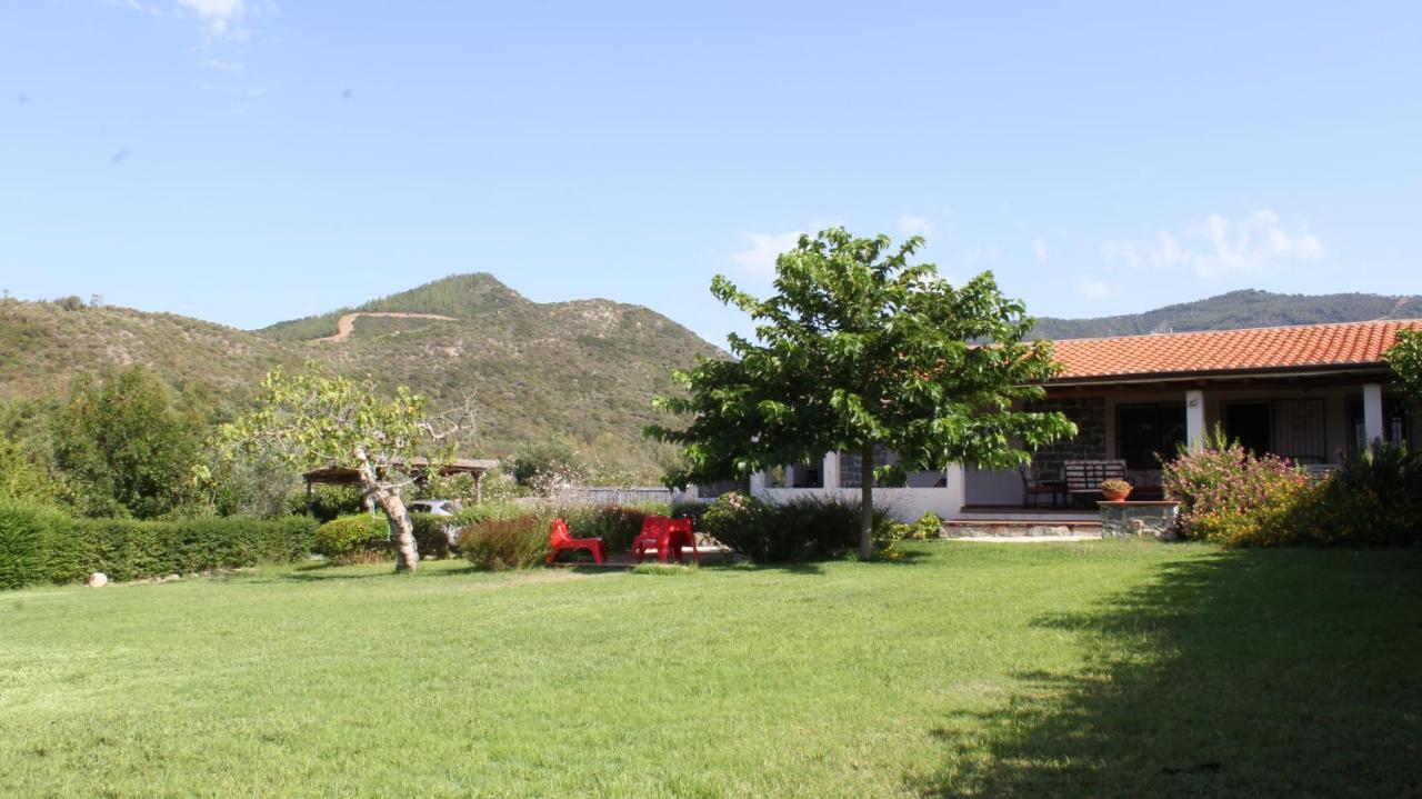 Countryside Villa In Sardinia Triei Buitenkant foto